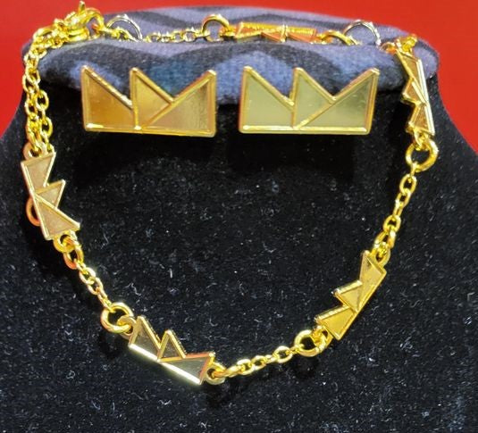 Gold Plated Lewis Crown Bracelet